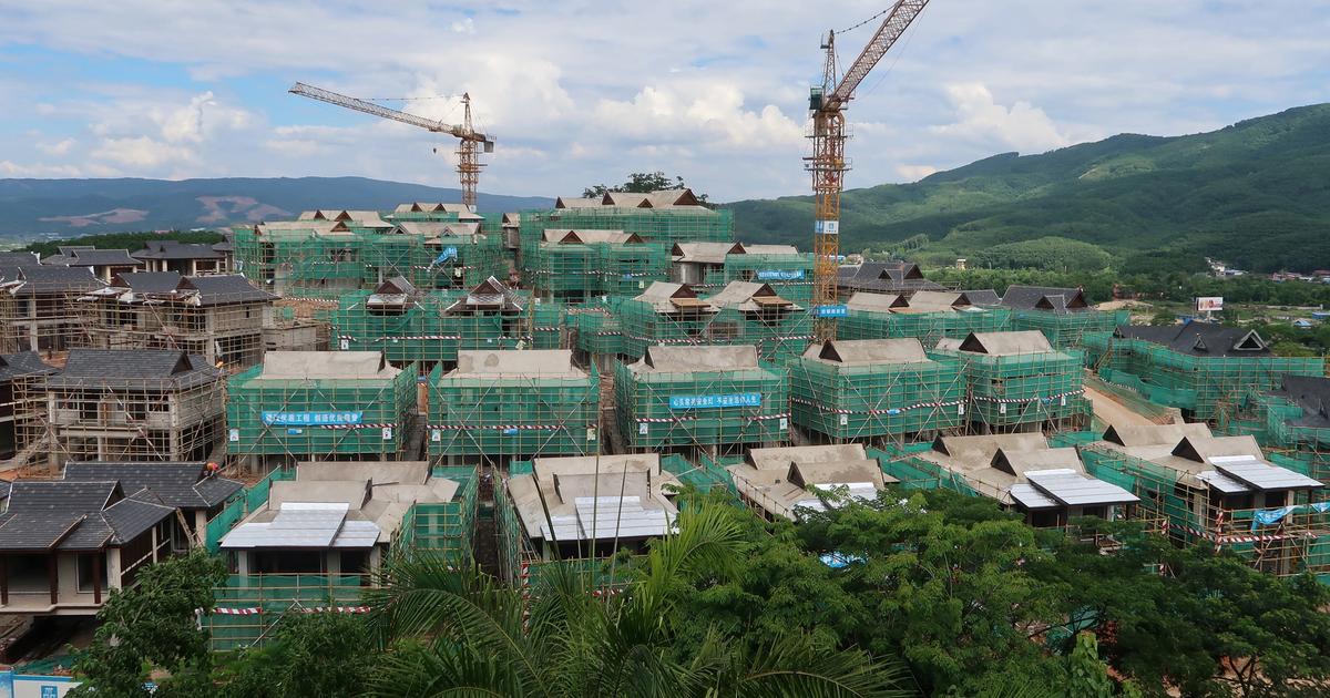 Major Chinese real estate firm risks default as crisis persists