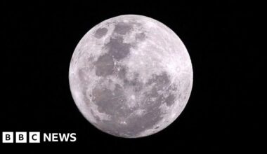 Rare footage of lunar impact flash captured by observatory