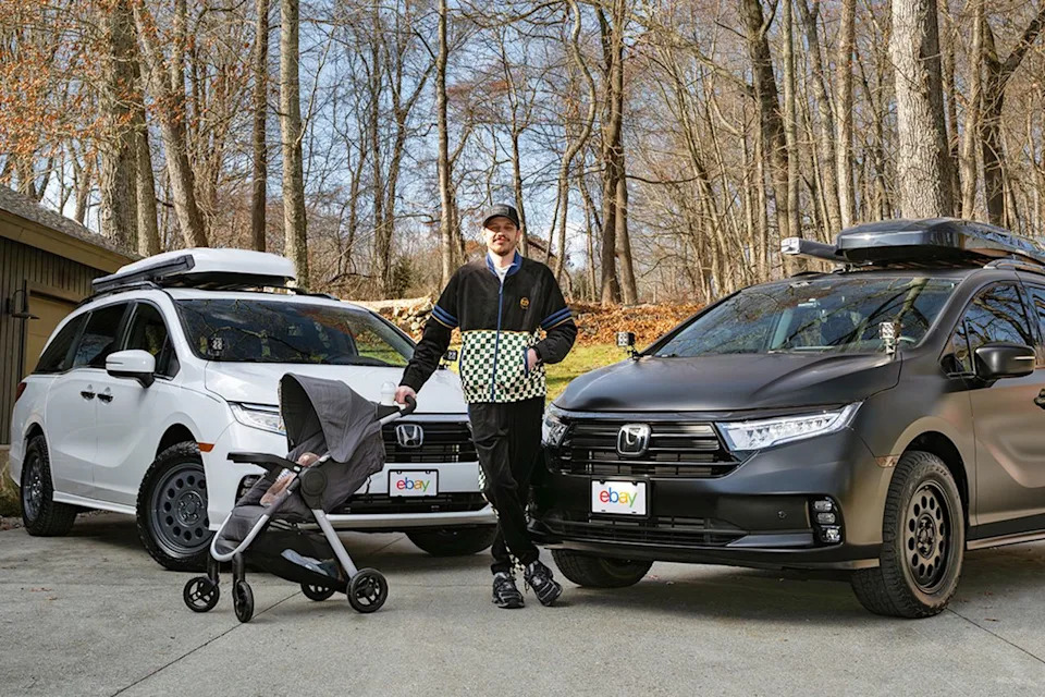 eBay/Sunny Sixteen (Taylor Pendleton) Pete Davidson