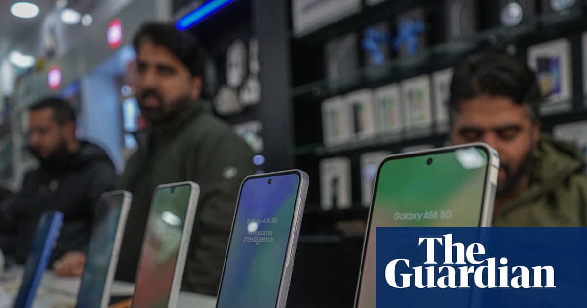 India revokes order to preload smartphones with state-owned security app | India