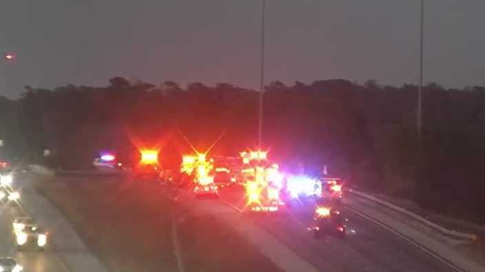 Crash shuts down northbound lanes on I-75 near Immokalee Rd in Collier County