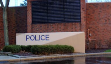 Suspected ‘booster crew’ steals meds from Walgreens in Middleburg Heights & other communities