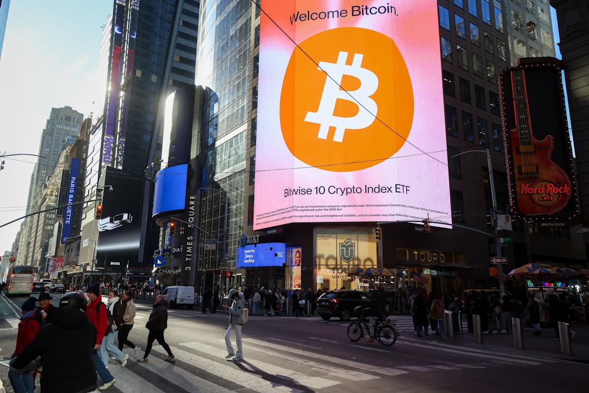 Bitcoin Misses Out on Wall Street Cheer to Stall Near $87,000
