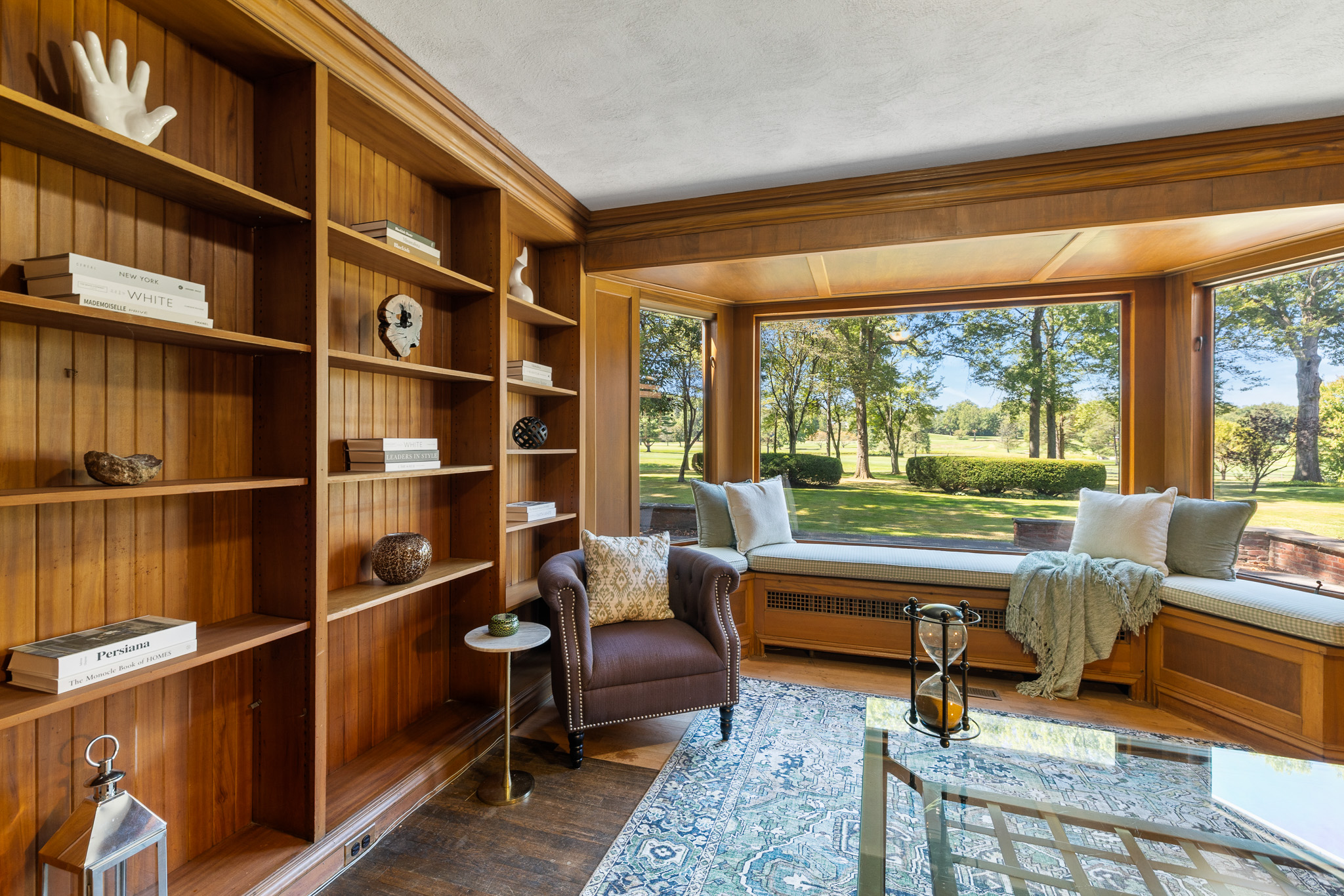 111 Bloomfield Avenue, West Hartford