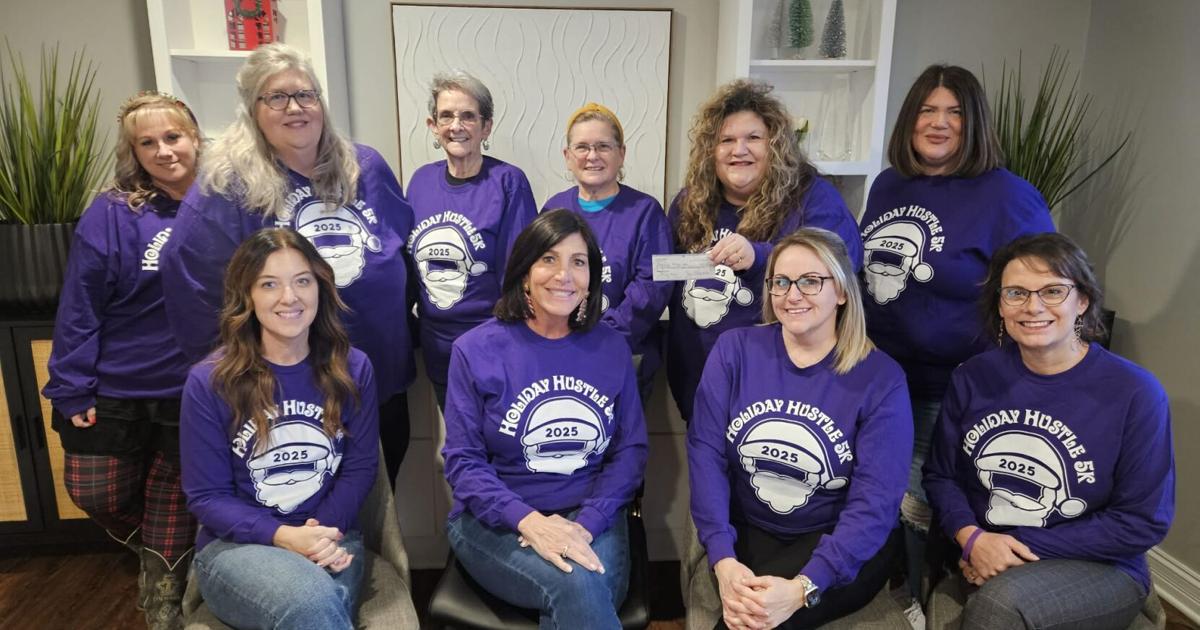 Over $13,000 Raised From Holiday Hustle 5K Helps Breaking Away