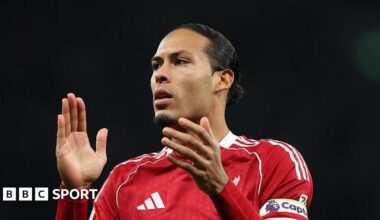 Premier League: Build-up to four matches after Chelsea fight back for point at Newcastle - BBC