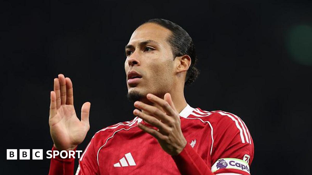 Premier League: Build-up to four matches after Chelsea fight back for point at Newcastle - BBC