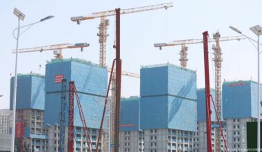 Why China's property crash must be kept top secret – DW – 12/15/2025