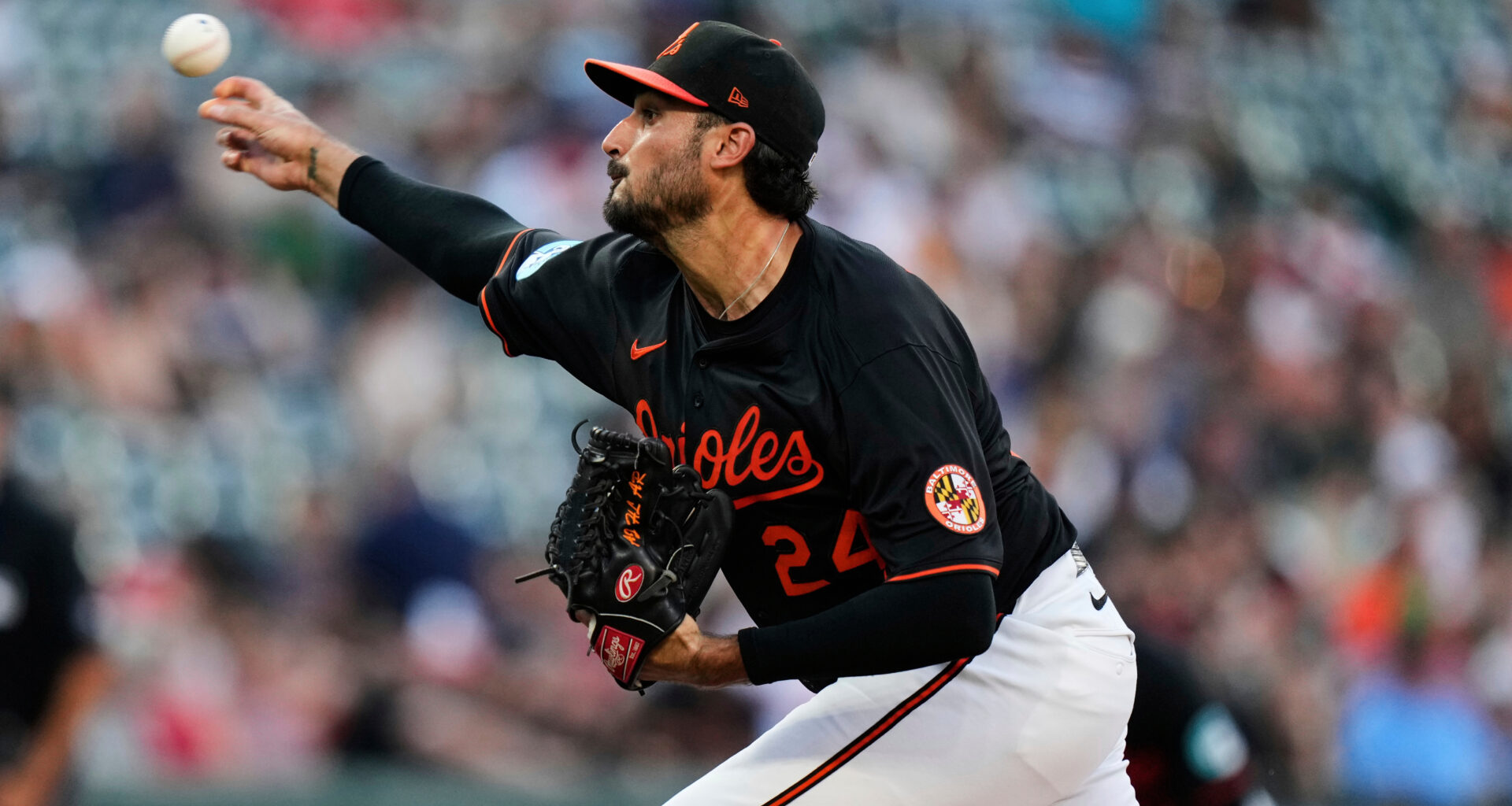 Orioles bring back free agent right-hander Zach Eflin to Baltimore on a $10 million, 1-year deal