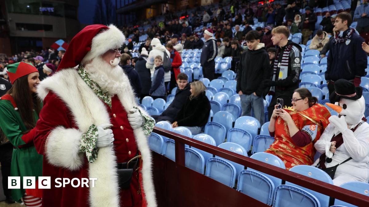 Aston Villa vs Man Utd LIVE: Premier League score, team news, radio & updates