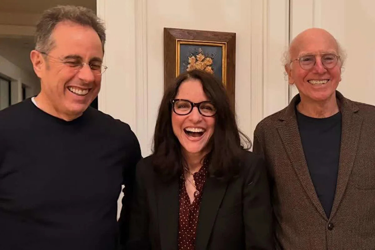 “Seinfeld'”s“ ”Jerry Seinfeld, Julia Louis-Dreyfus and Larry David Enjoy Christmas Eve Together in Rare Reunion