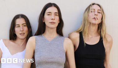 'Everyone is invited to be the fourth Haim sister'