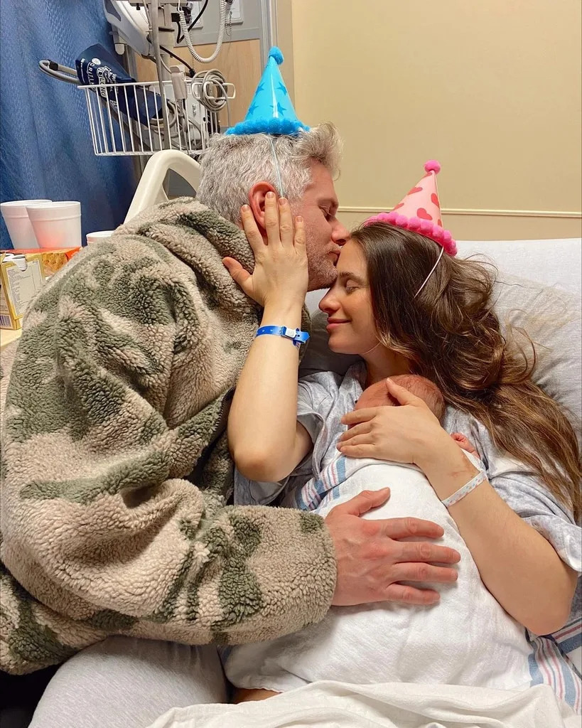 <p>Vanessa Grimaldi &&nbsp; Joshua Wolfe</p>