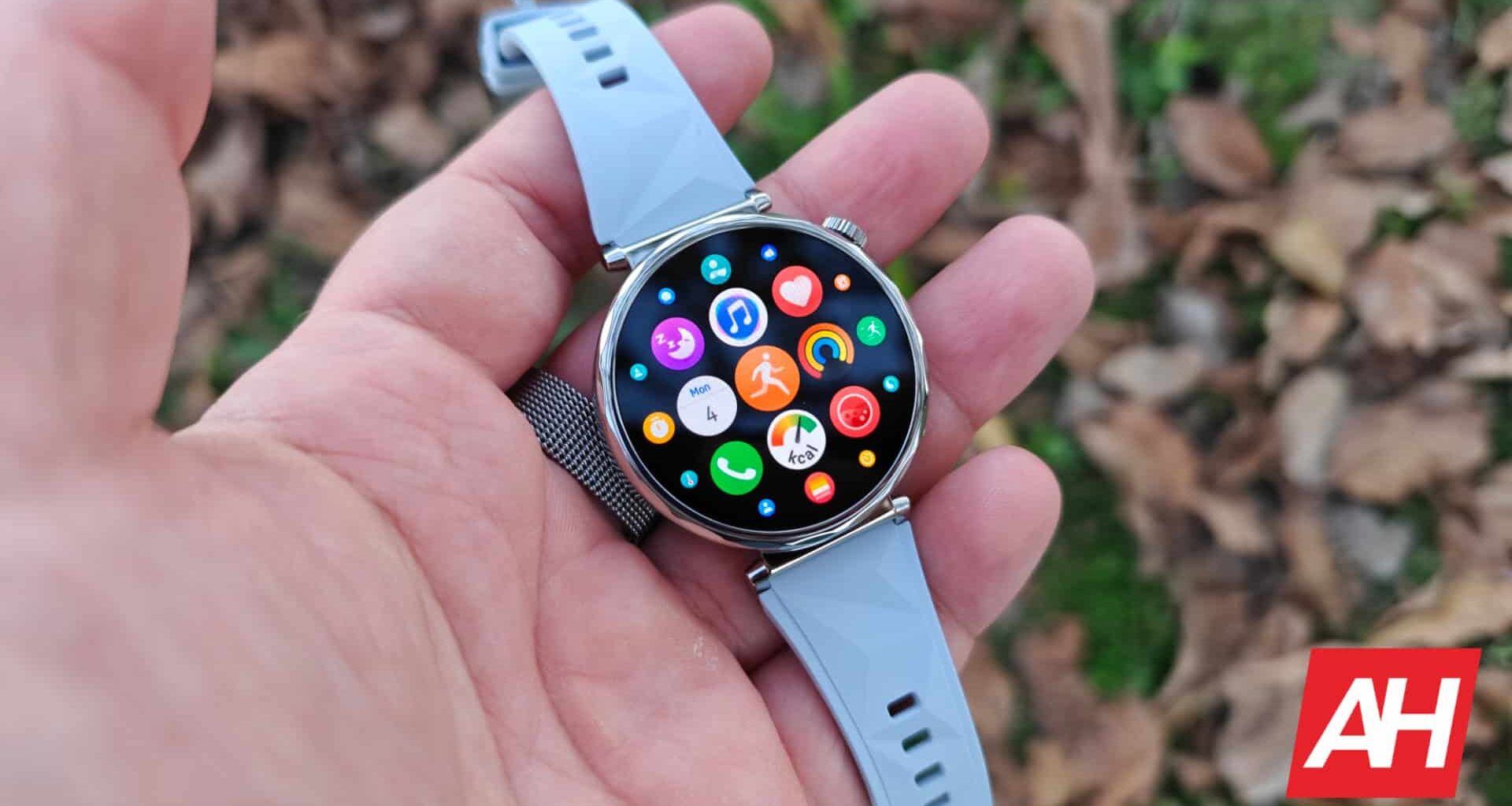 Global Smartwatches Surge Past 150M Shipments in 2025—Huawei Leads, Xiaomi Soars