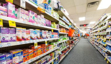 Hep B vaccines, Tracy Beth Høeg, gonorrhea: Morning Rounds