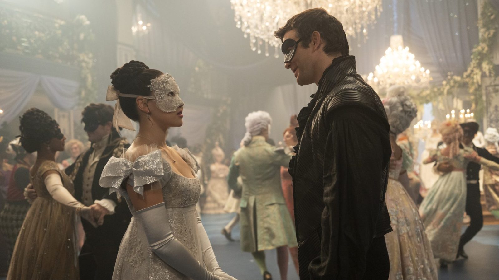 'Bridgerton' Goes Full Cinderella in Season 4, Part 1 Trailer: Watch