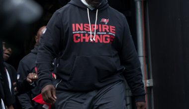 Two Crushing Special Teams Screwups Before Final Drive - JoeBucsFan.com