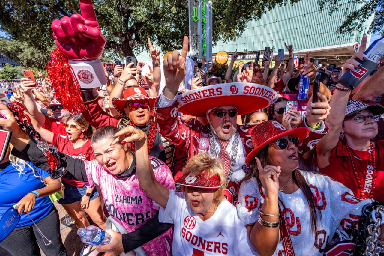 Texas Oklahoma Football