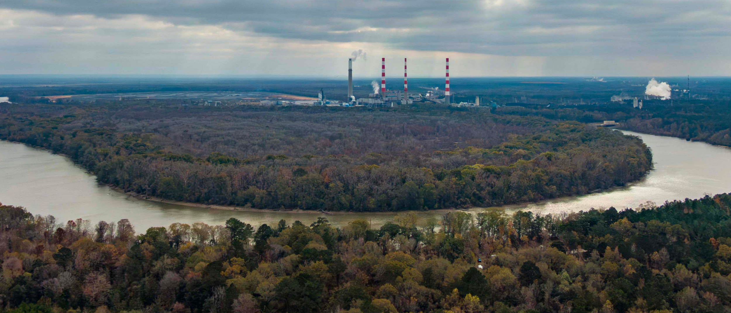 The smokestacks of Plant Barry rise above the Mobile-Tensaw Delta. Credit: Lee Hedgepeth/Inside Climate News