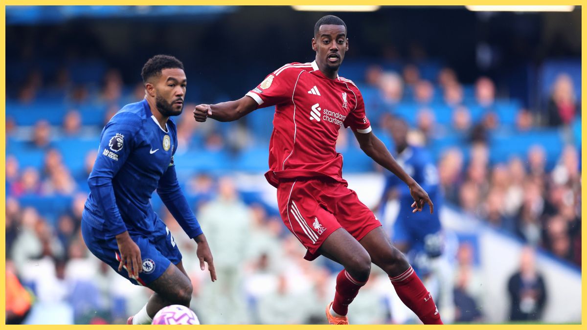 Alexander Isak against Chelsea
