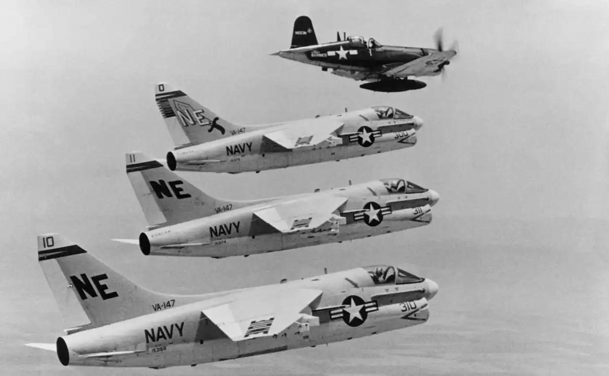 Corsair pilot recalls the catastrophic engine failure his F4U-7 had during the filming of Baa Baa Black Sheep that ended the aircraft television career