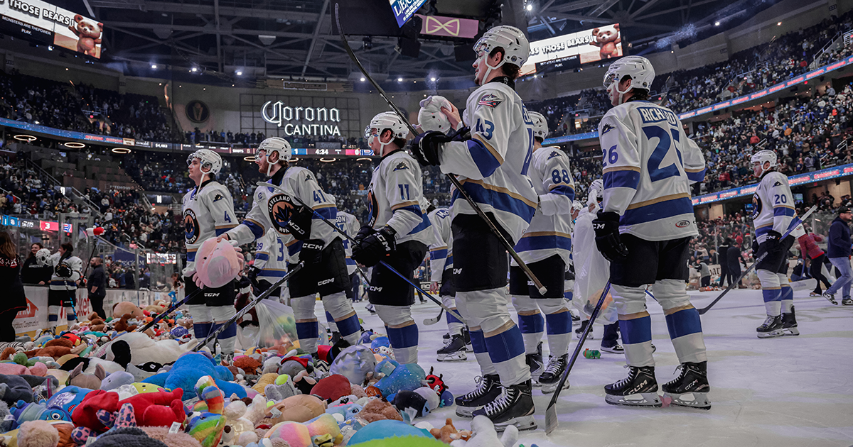 Cleveland Monsters | PINELLI SENDS 30,164 STUFFED ANIMALS FLYING IN…