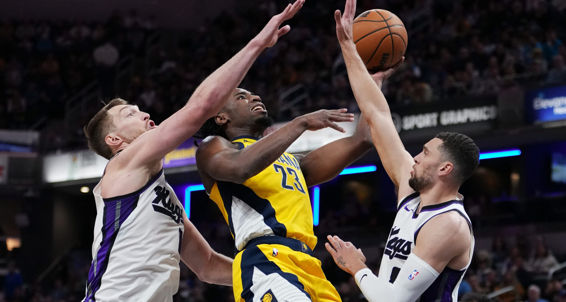 Blazers rookie Yang Hansen makes first NBA start