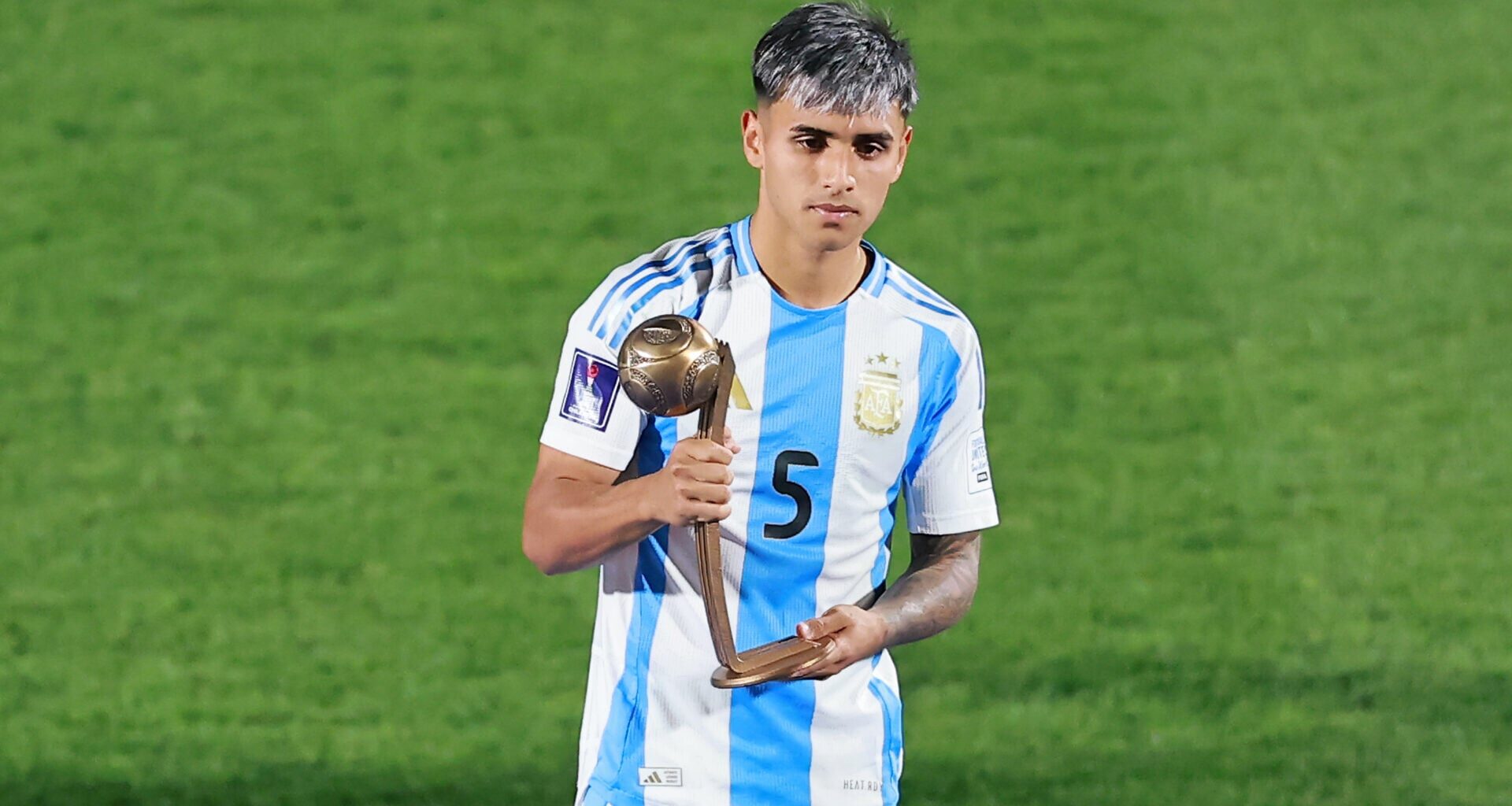 £33m development emerges as West Ham United look to seal Milton Delgado transfer