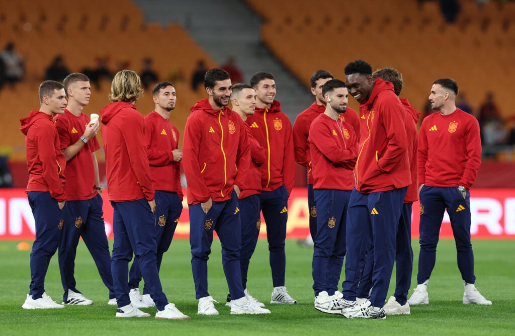 Ferran Torres and Samu Aghehowa of Spain look on prior to the FIFA World Cup 2026 qualifier match between Spain and Türkiye