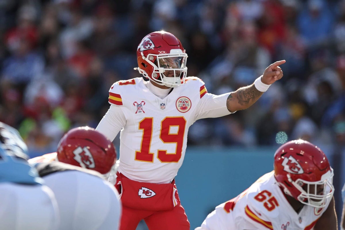 Who are Chris Oladokun and the other backup quarterbacks starting on Christmas Day?