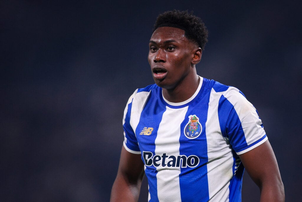 Samu Aghehowa of FC Porto looks on