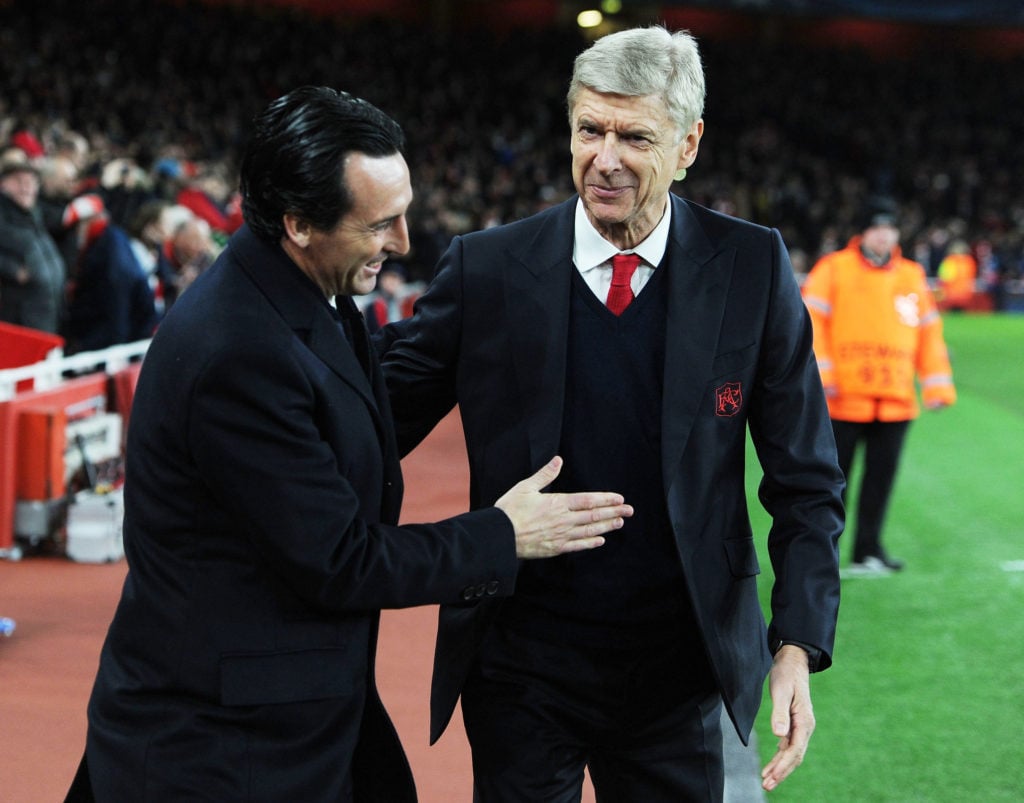 Unai Emery and Arsene Wenger embrace before PSG vs Arsenal