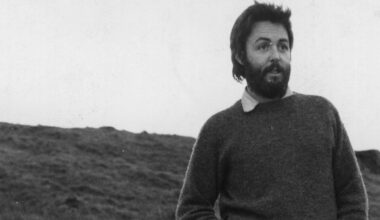 3 Classic Rock Slow Jams From the Early 1970s To Improve Your Day