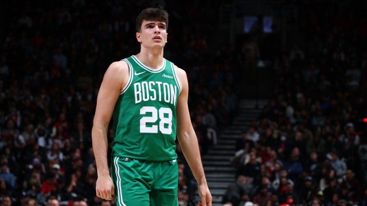 Celtics rookie Hugo Gonzalez ‘brings the energy’ in huge night vs. Raptors – NBC Boston