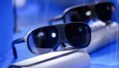 Chinese Startup Builds Chip To Enable Lightest Ever Headsets