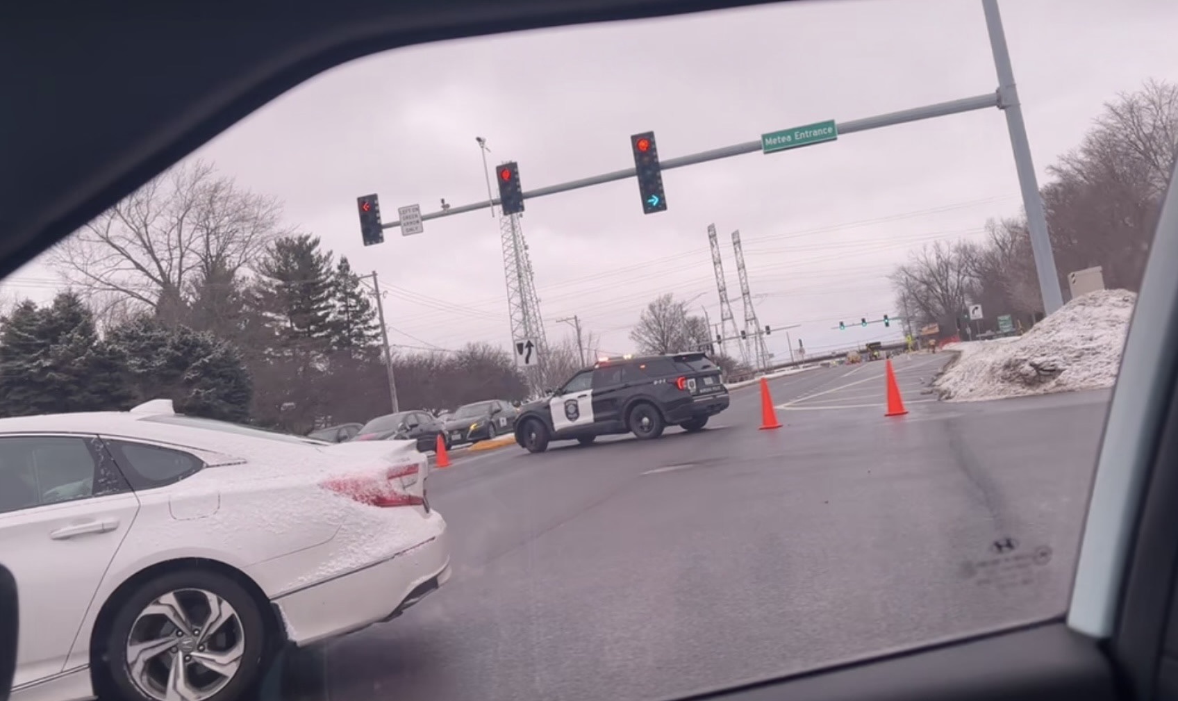 Breaking News: Eola closed northbound due to gas leak