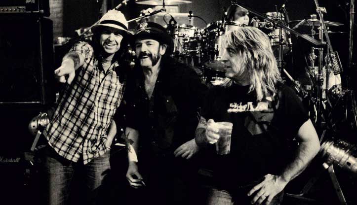 The final Motorhead lineup larking about backstage