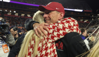 Alabama LB Yhonzae Pierre