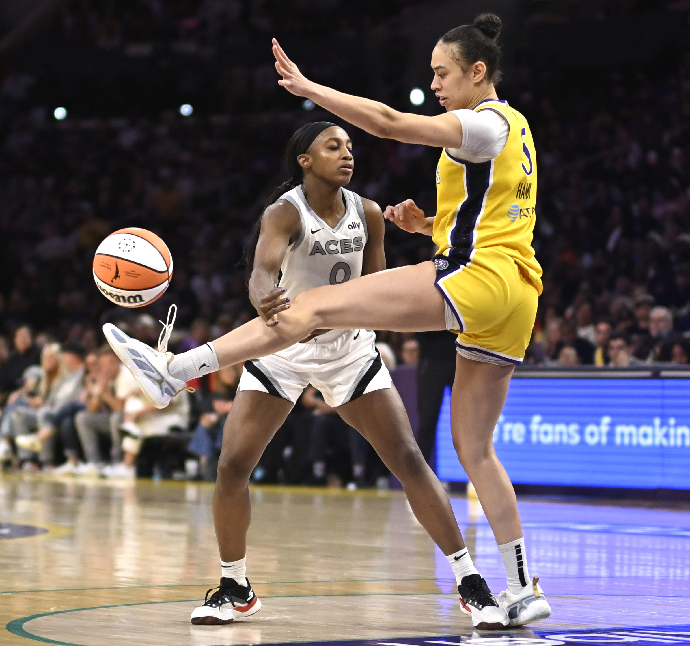 Sparks forward Dearica Hamby, right, blocks a pass by Las...