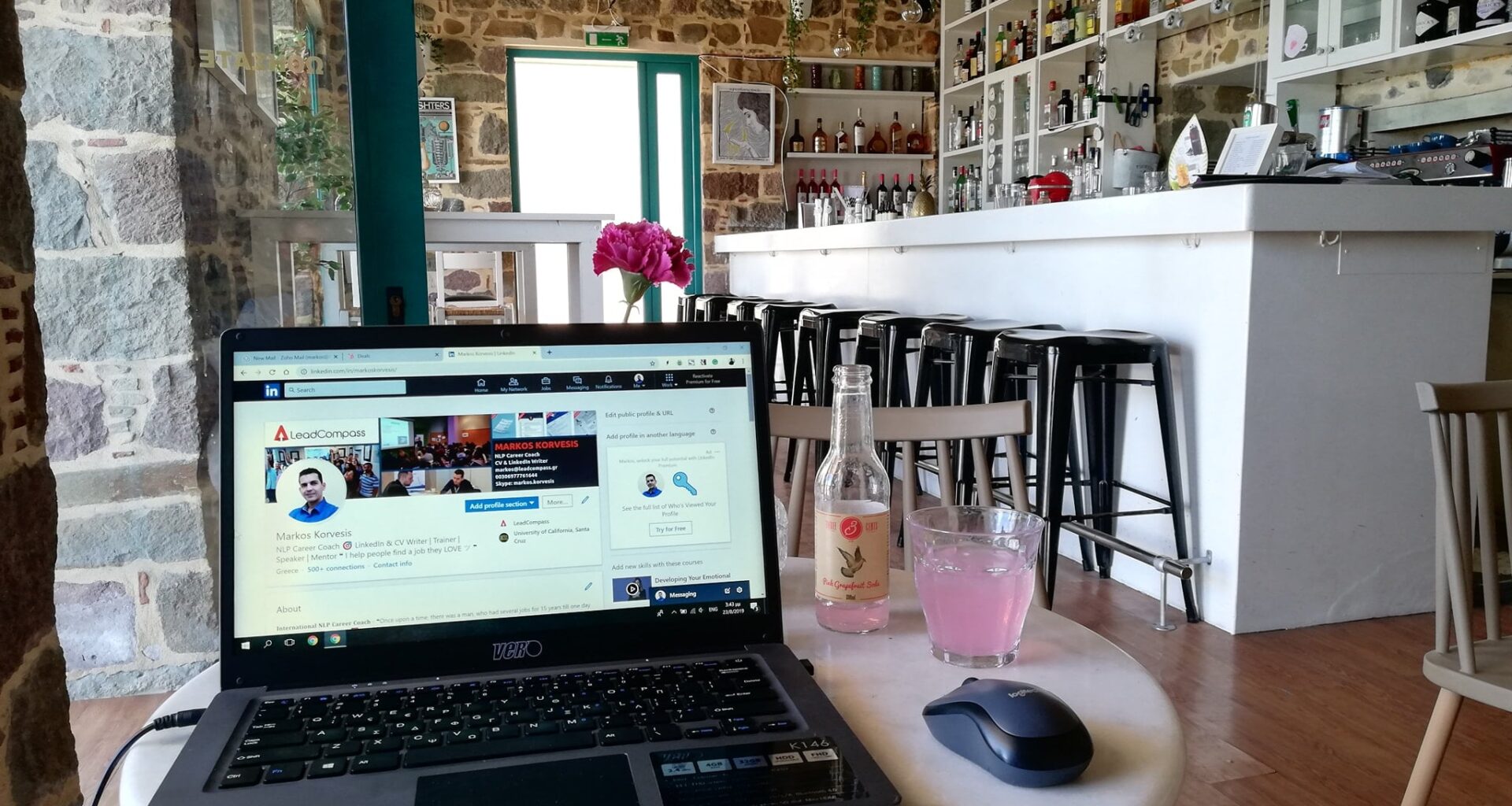 Greece's Internet Leap: 9 in 10 Households Now Online