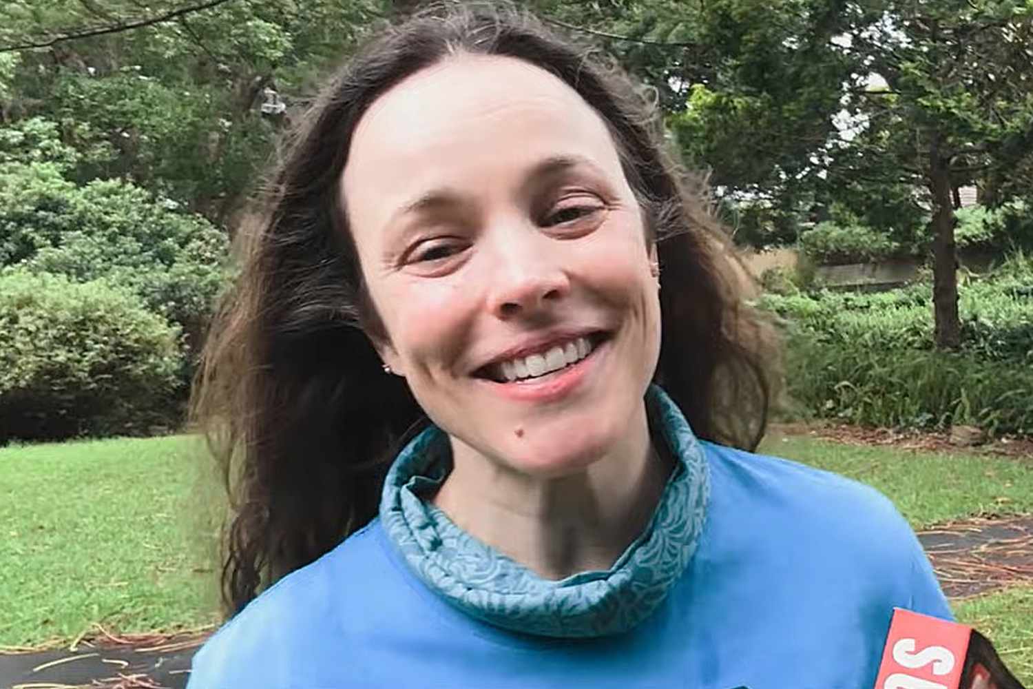 Did Rachel McAdams really apply for 'Survivor'?