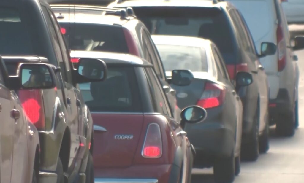 Nearly 4 million Michiganders expected to travel during record-breaking holiday season