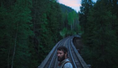 ‘Train Dreams’ Is Afraid Of Its Own Shadow