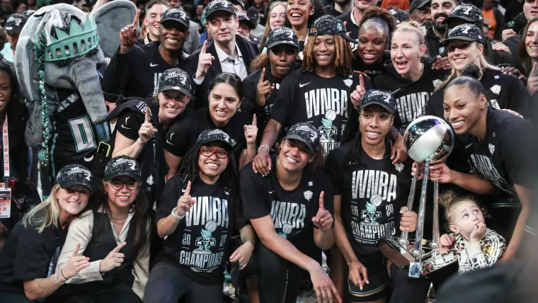 The Rihanna Effect: Why Fenty’s Leap into the WNBA is a Marketing Masterstroke image