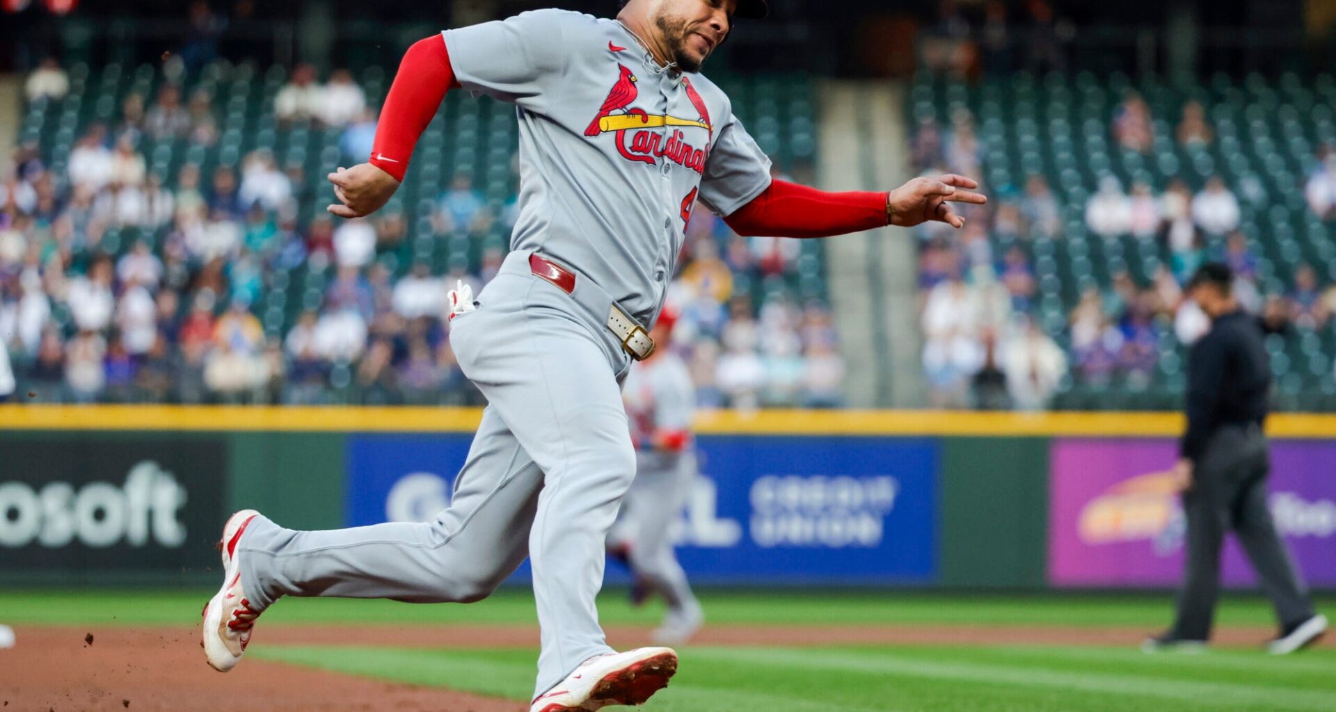 Red Sox add first baseman in trade with Cardinals - 98.5 The Sports Hub