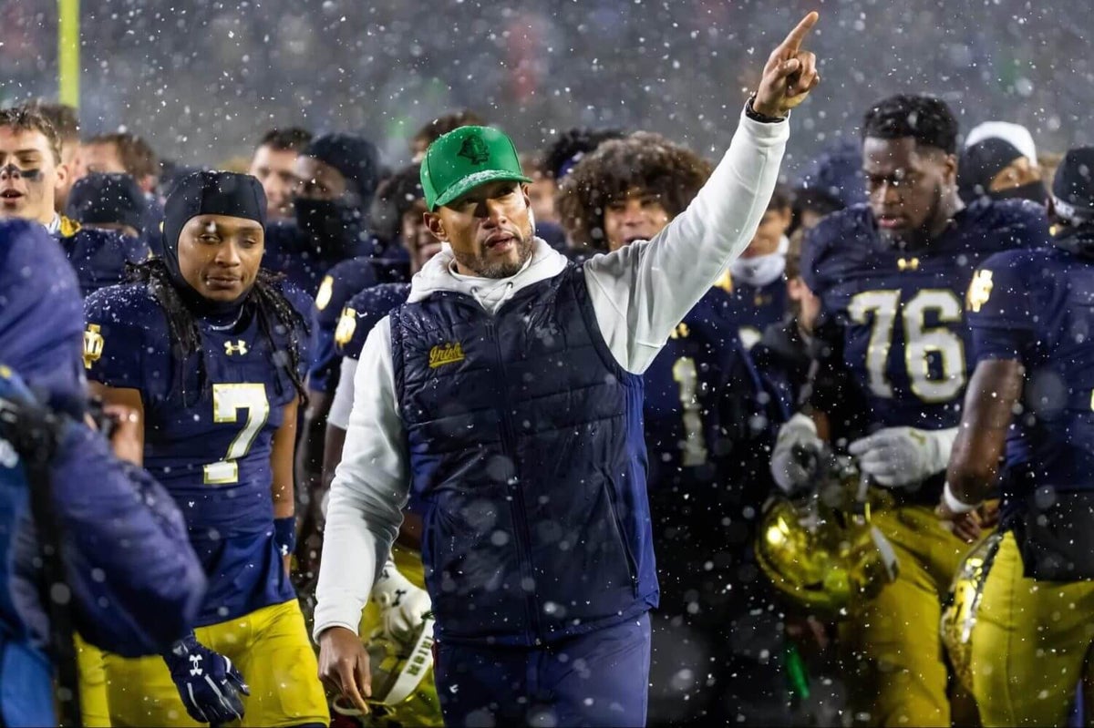 Marcus Freeman, Notre Dame agree to new contract, bringing coach back for 2026 amid NFL interest