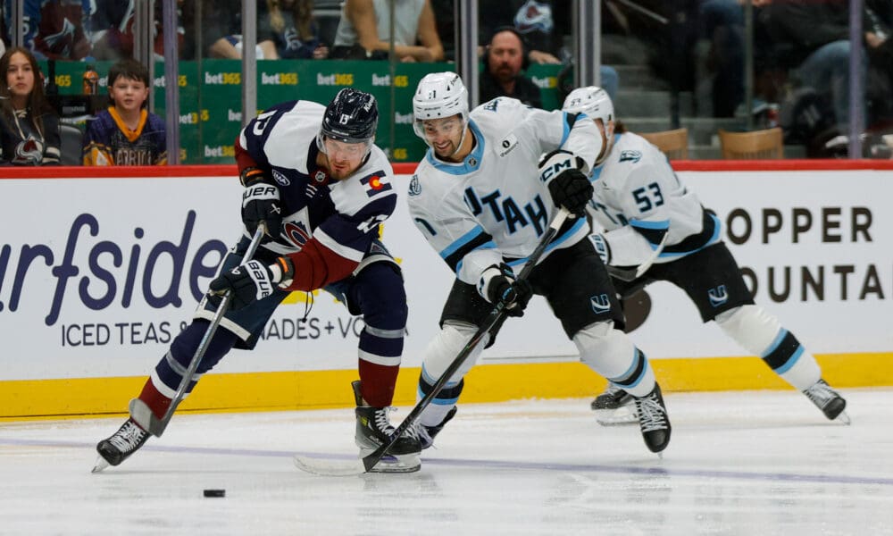 Deen's Daily: Still Cruising At Christmas Break; Gift From Detroit; Third Period Goals