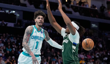 Portis, Antetokounmpo lead Bucks past Hornets 123-113 for first back-to-back wins since October