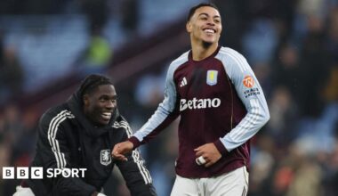 Aston Villa vs Man Utd LIVE: Premier League score, team news, radio & updates