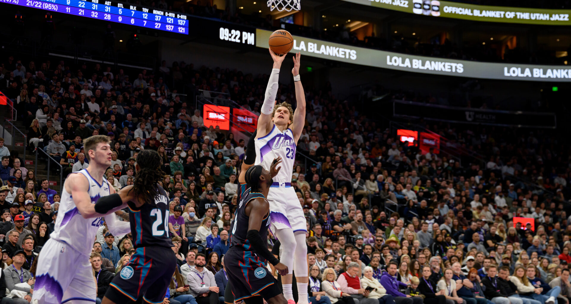 Markkanen, George power Jazz to 127-114 victory, ending Spurs win streak at 8 games